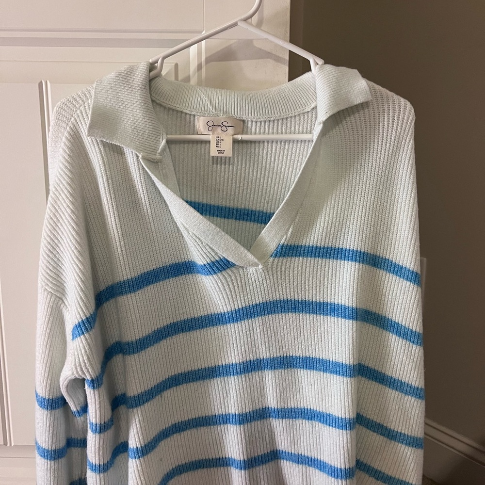 Jessica Simpson Blue and White V-Neck Sweater